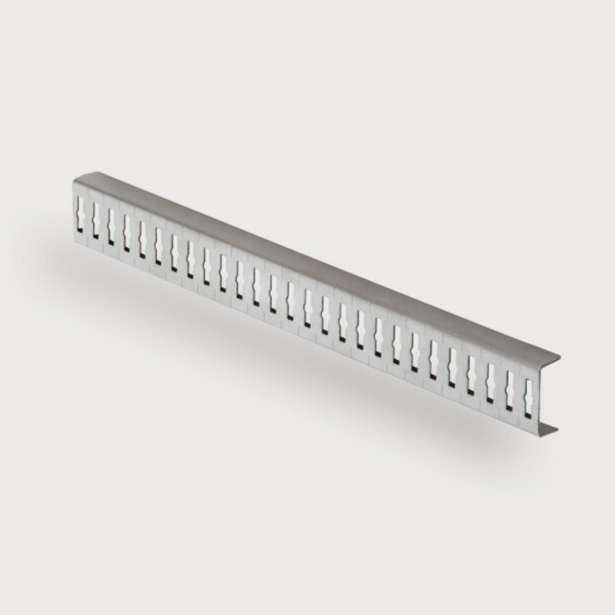 346813 - EMC shield rail - Lutze Inc.